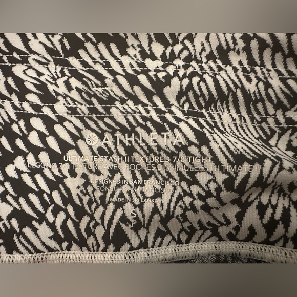 Athleta Ultimate Stash Textured 7/8 Tight Sz S - Picture 7 of 8